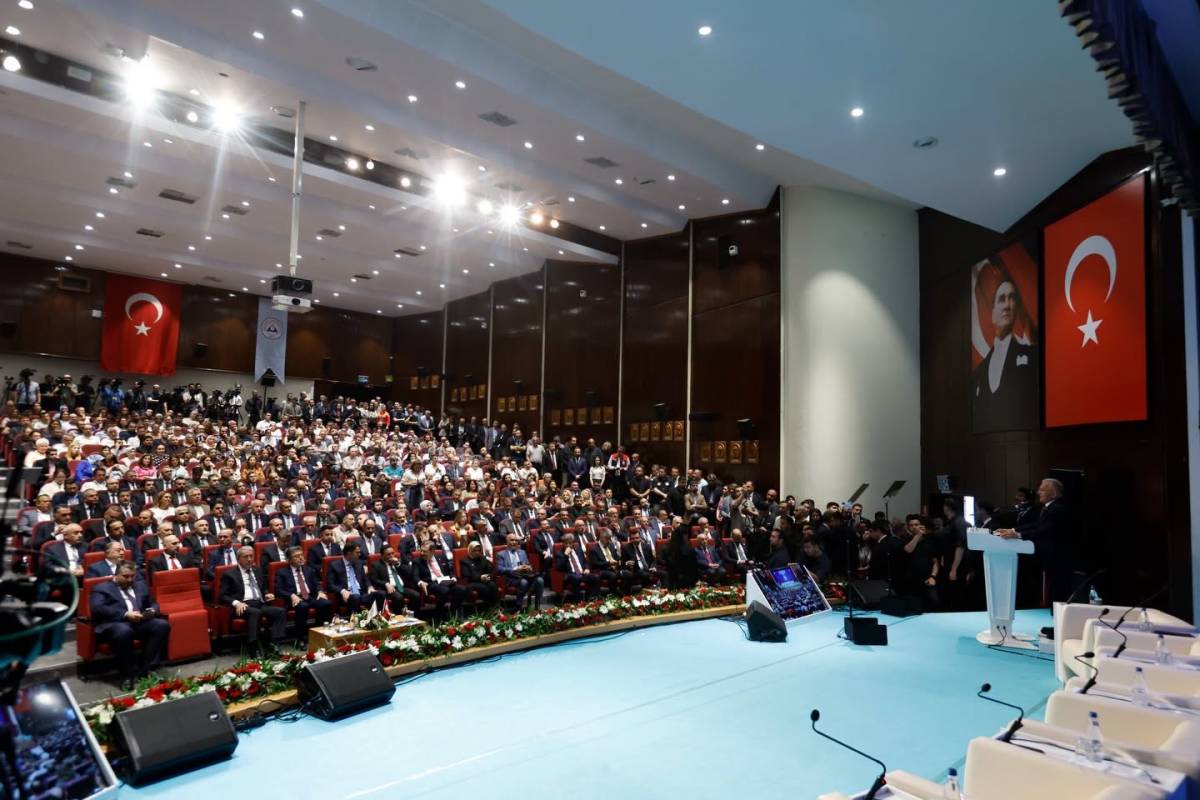 BÜYÜKKILIÇ, KAYSERİ’NİN SU MASTER PLANINI ANLATTI