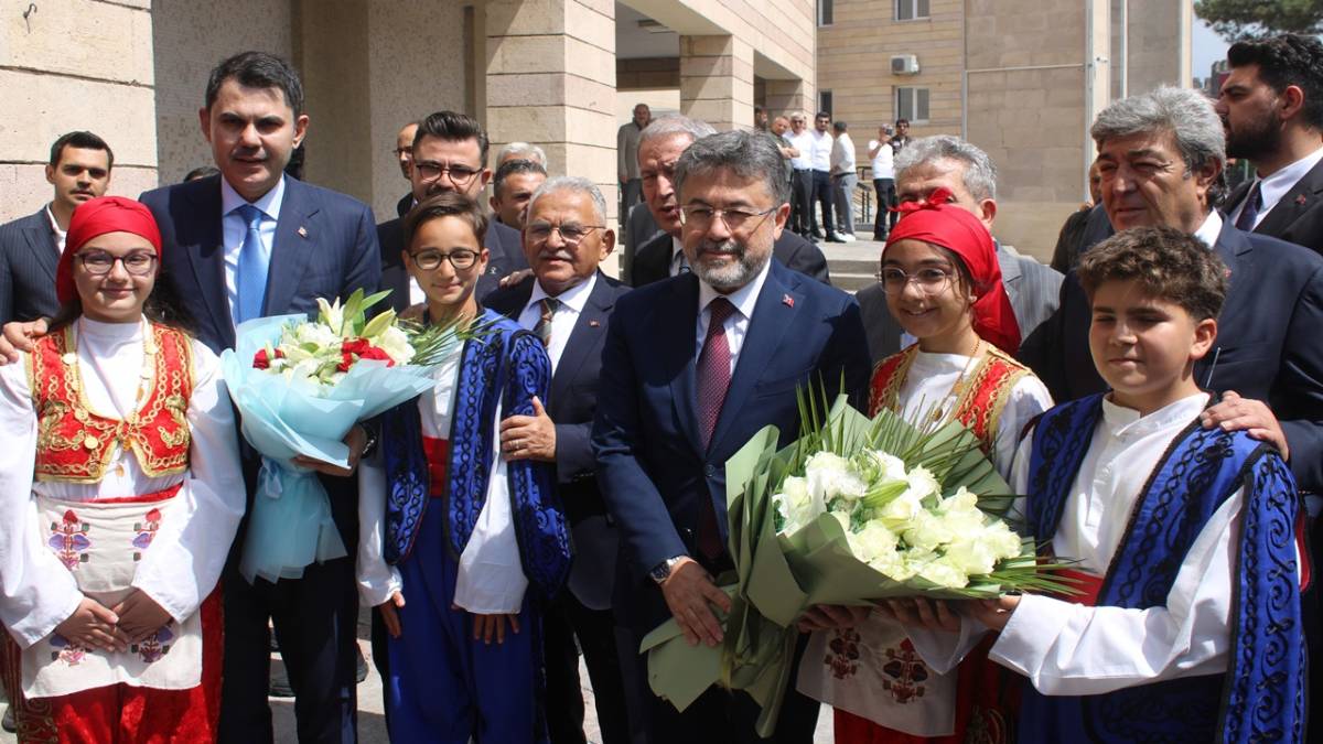 BAKAN KURUM VE YUMAKLI'DAN KAYSERİ TEMASLARI
