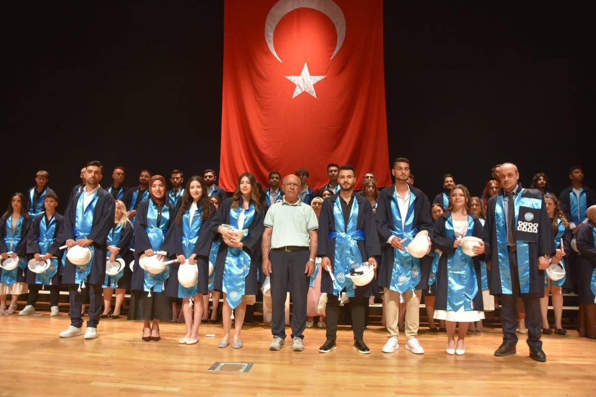 MUSTAFA AKINCIOĞLU MYO'DA ŞED BAĞLAMA COŞKUSU