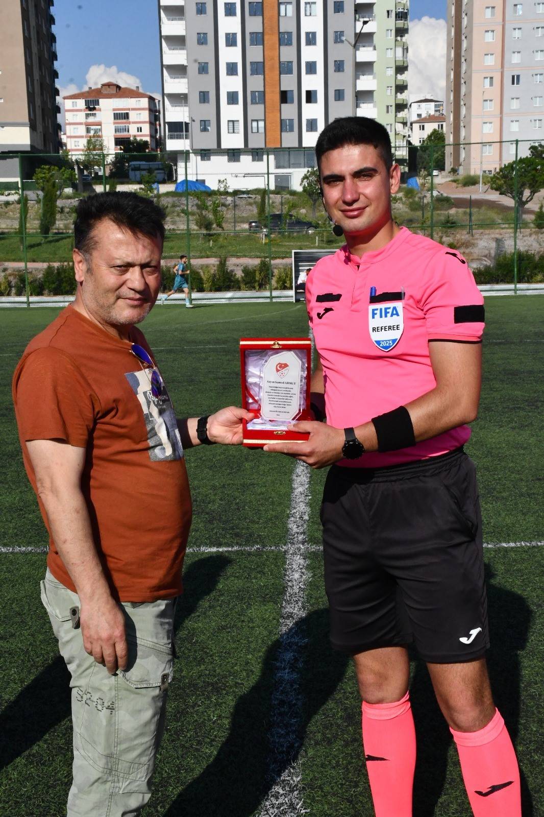 SAMED ARMUT HAKEMLİĞE NOKTAYI KOYDU