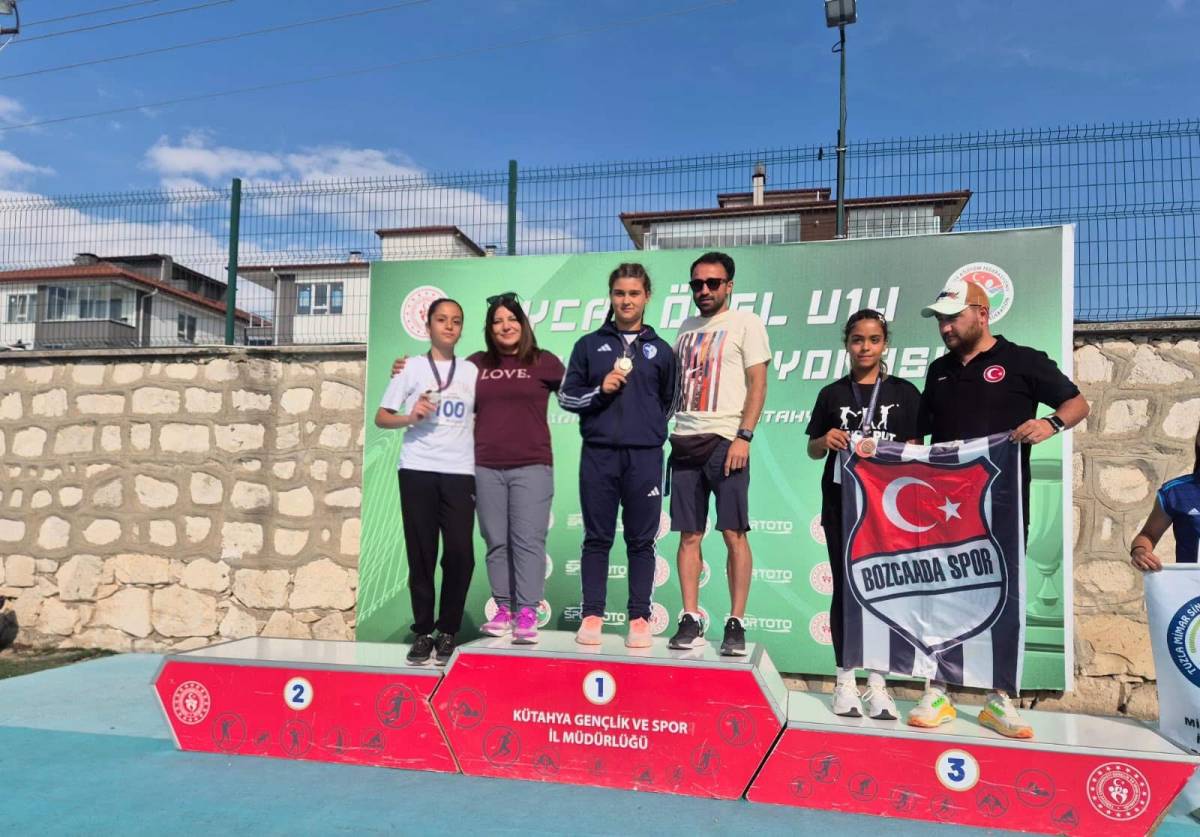 AYŞE HATUN DİNDAR’DAN ÇİFTE BAŞARI