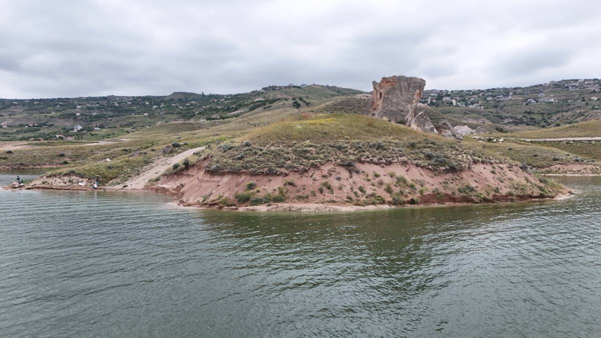 KAZI ALANI SUYA GÖMÜLDÜ