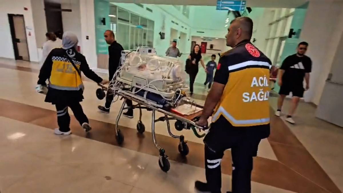 PREMATÜRE İKİZLERDEN BİRİ HELİKOPTER AMBULANSLA NİĞDE'YE NAKLEDİLDİ