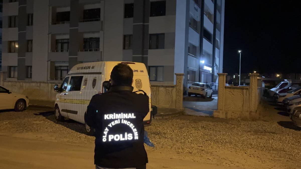 BIÇAKLI KAVGANIN GÖRÜNTÜLERİ ORTAYA ÇIKTI