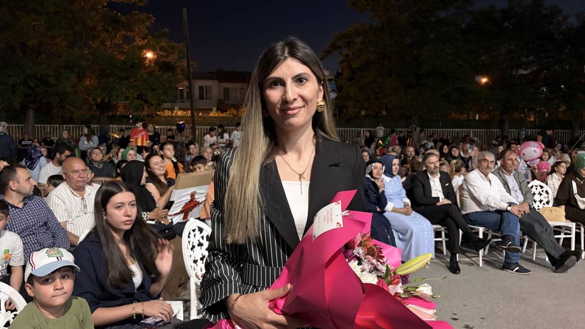 ÖĞRENCİLER YERİNE BU KEZ VELİLER YARIŞTI