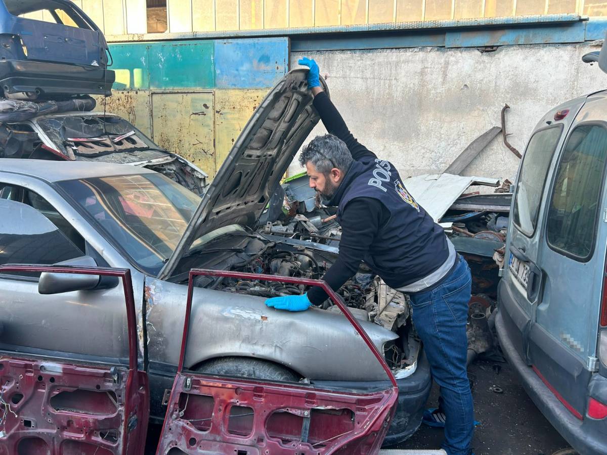 KONYA'DA 'OTO KAPAN' OPERASYONU