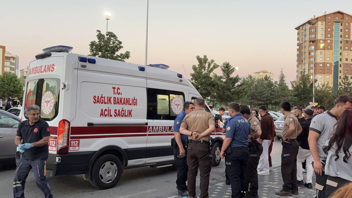 BIÇAKLI KAVGA: 1 YARALI