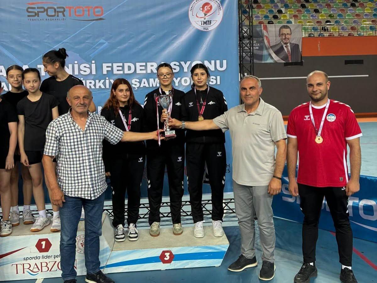 KAYSERİ SPOR A.Ş KADIN MASA TENİSİ TAKIMI 3. LİG'E YÜKSELDİ