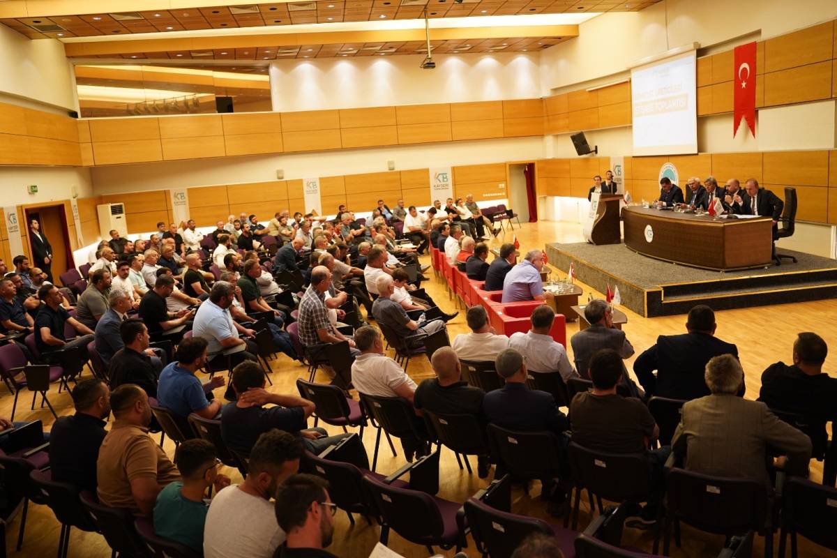 KIRMIZI ET ÜRETİCİLERİ İSTİŞARE TOPLANTISI GERÇEKLEŞTİRİLDİ