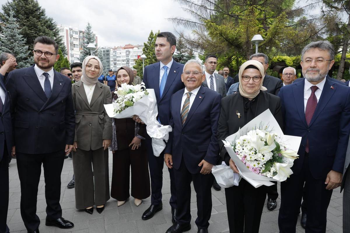 BÜYÜKKILIÇ, BAKAN KURUM VE BAKAN YUMAKLI’YI AĞIRLADI
