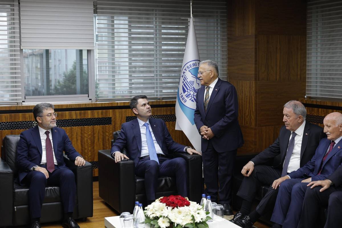 BÜYÜKKILIÇ, BAKAN KURUM VE BAKAN YUMAKLI’YI AĞIRLADI