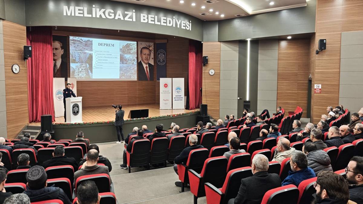 BÜYÜKŞEHİRDEN 16 İLÇEDE EĞİTİM
