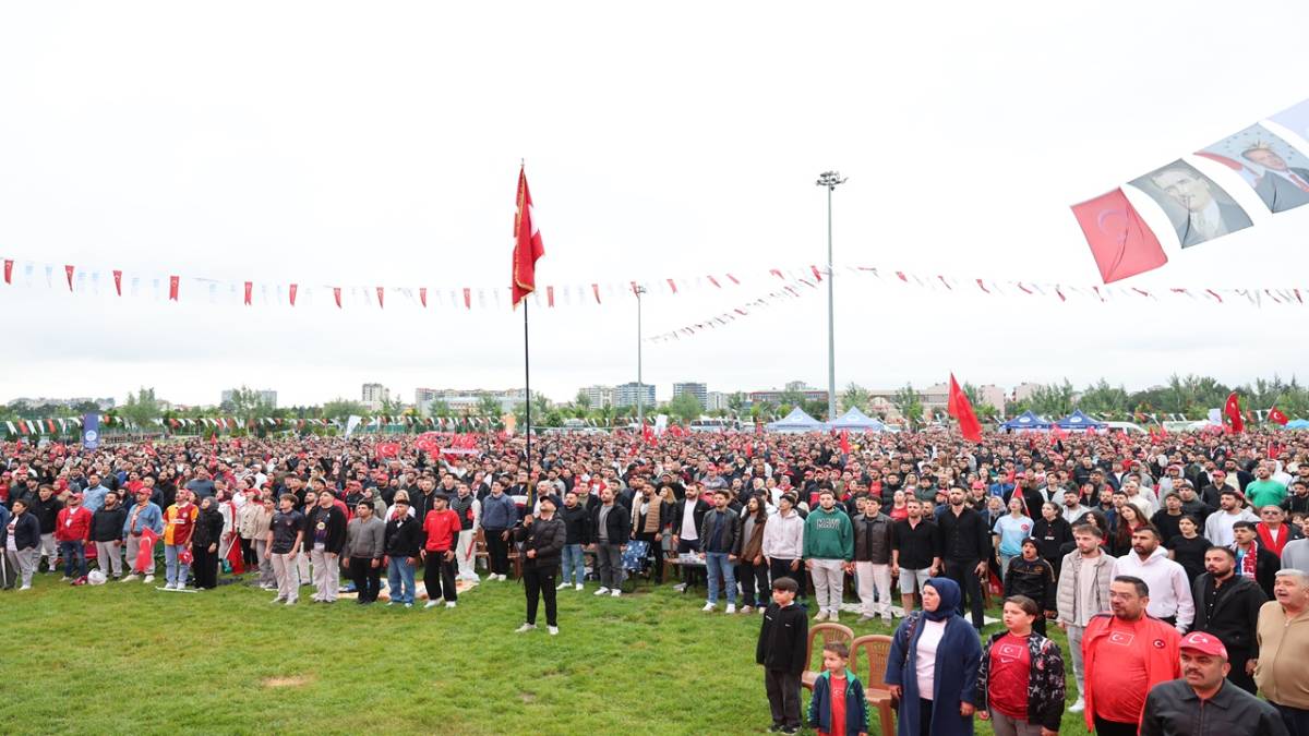 KAYSERİ, MİLLİ TAKIM İÇİN TEK YÜREK OLDU