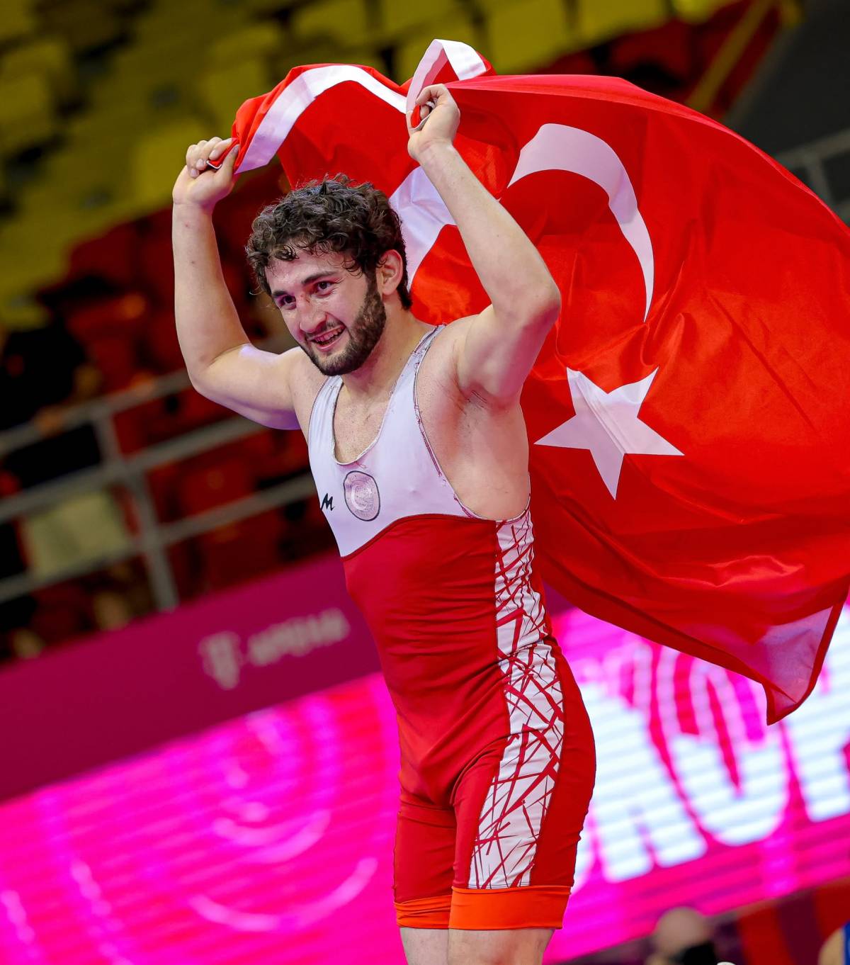 KAYSERİ ŞEKERSPOR'DAN AVRUPA'YA ALTIN İMZA