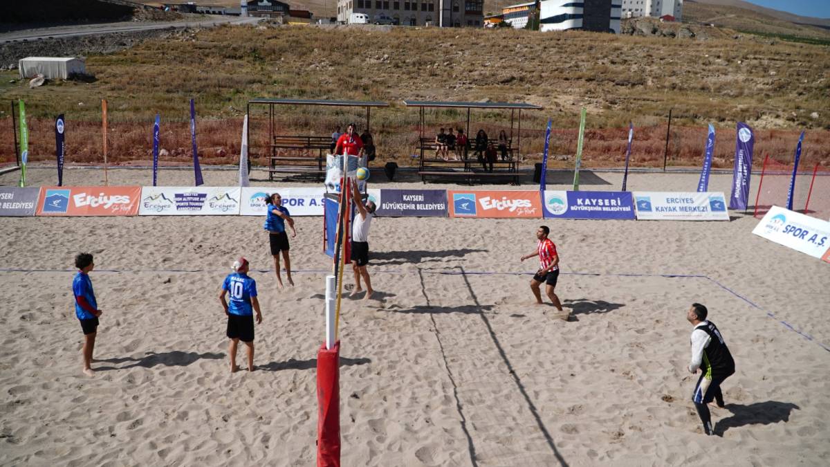 ERCİYES, VOLEYBOL TUTKUNLARINI BULUŞTURACAK