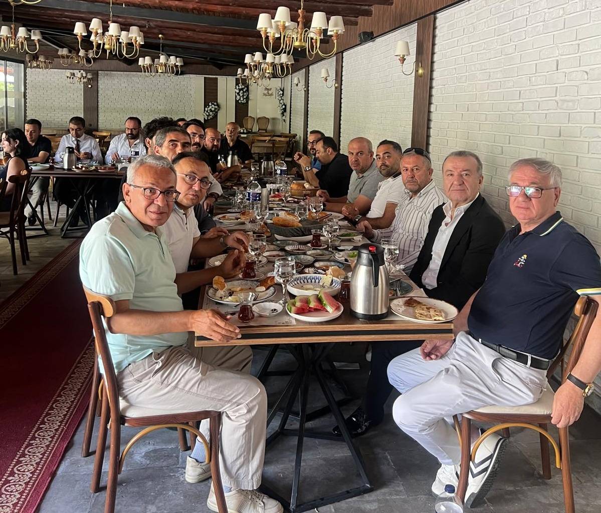 NEVKAYDER YENİ YÖNETİMİ ÜYELERLE İSTİŞARE TOPLANTISI YAPTI