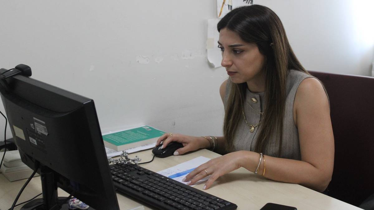 HASTANEYE GİDEMEYEN HASTALARIN EVİNE DOKTOR GİDİYOR