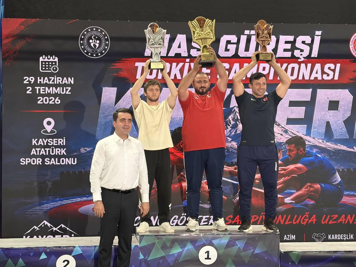 MAS GÜREŞİ TÜRKİYE ŞAMPİYONASI KAYSERİ'DE BAŞLADI