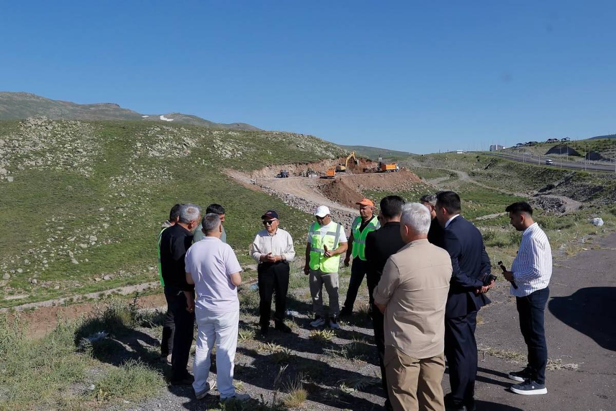 BÜYÜKKILIÇ, ERCİYES’E NEFES OLACAK ALTERNATİF YOL ÇALIŞMALARINI İNCELEDİ