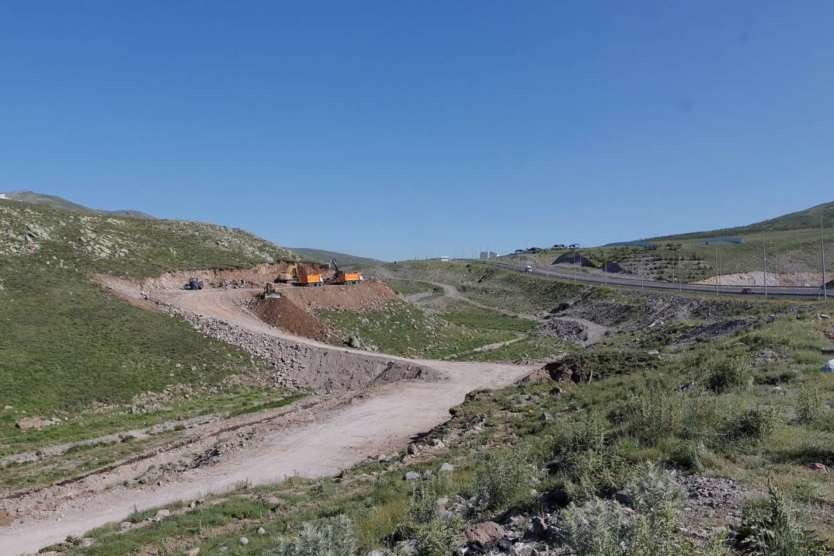 BÜYÜKKILIÇ, ERCİYES’E NEFES OLACAK ALTERNATİF YOL ÇALIŞMALARINI İNCELEDİ