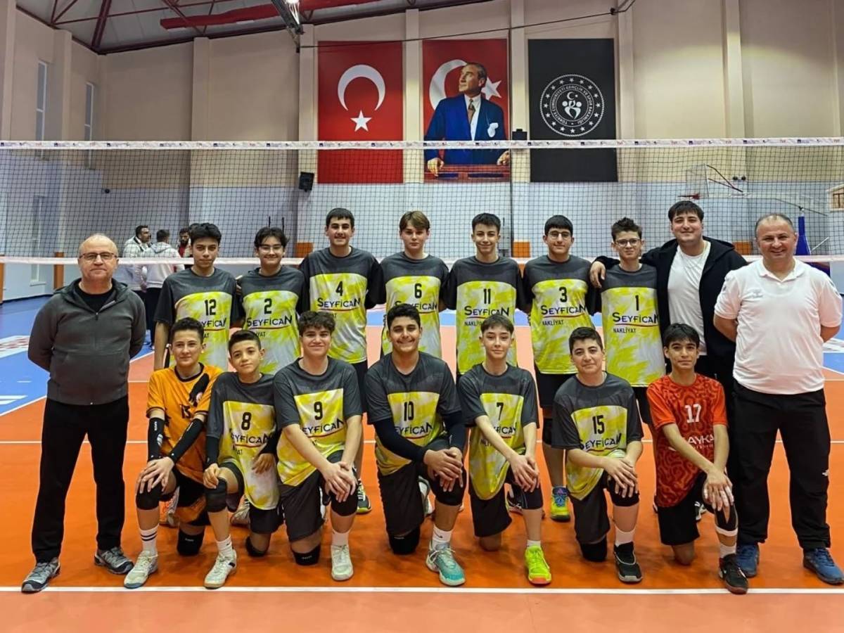 ELİT VOLEYBOL KULÜBÜ KAPANDI
