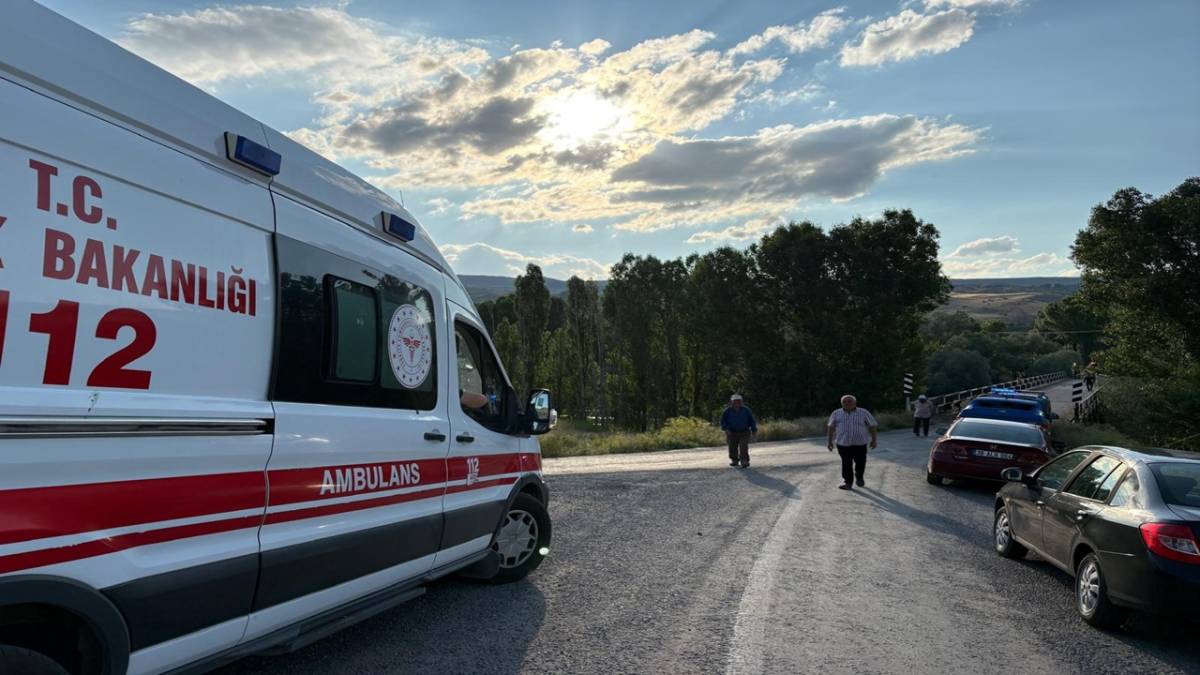 ÇOCUK KURTARILDI, BABA KAYBOLDU