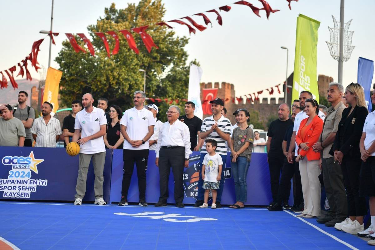 DÜNYA KAYSERİ’DE BULUŞUYOR