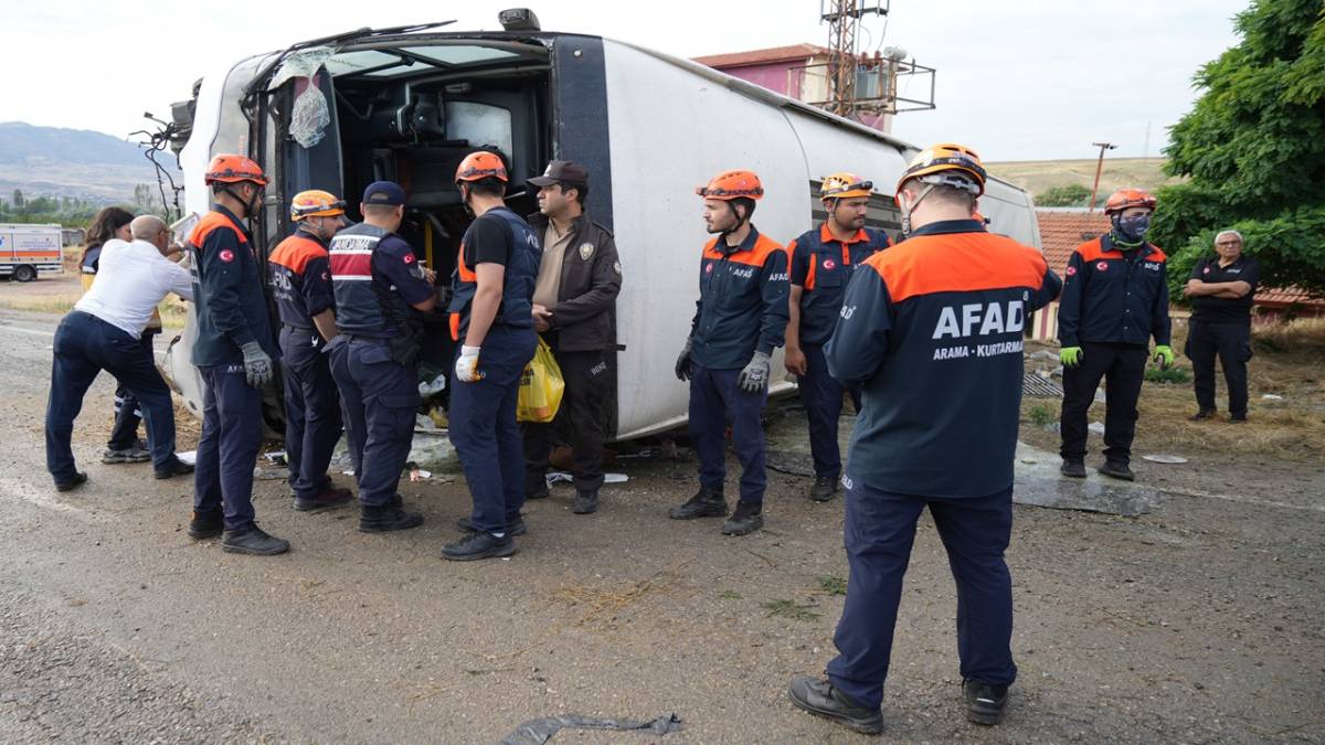 KIRIKKALE'DEKİ OTOBÜS KAZASINDA ACI HABER