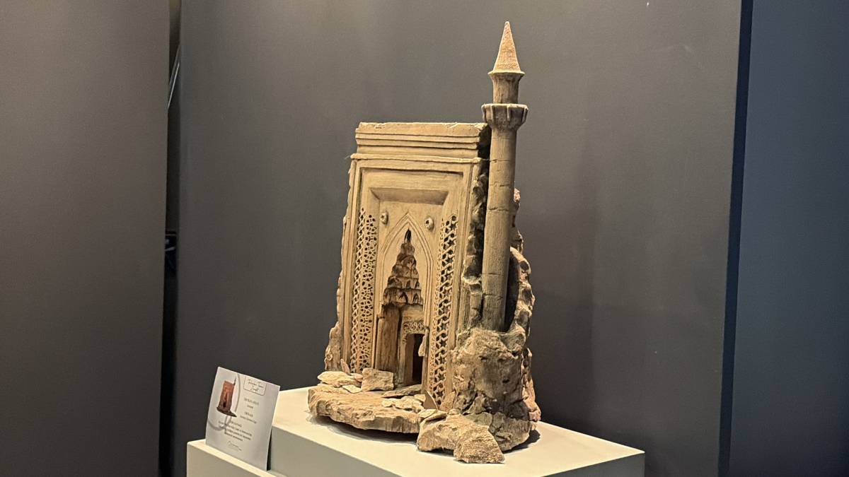 SELÇUKLUNUN TAŞ İŞÇİLİĞİ SANAT ESERLERİNE YANSIDI