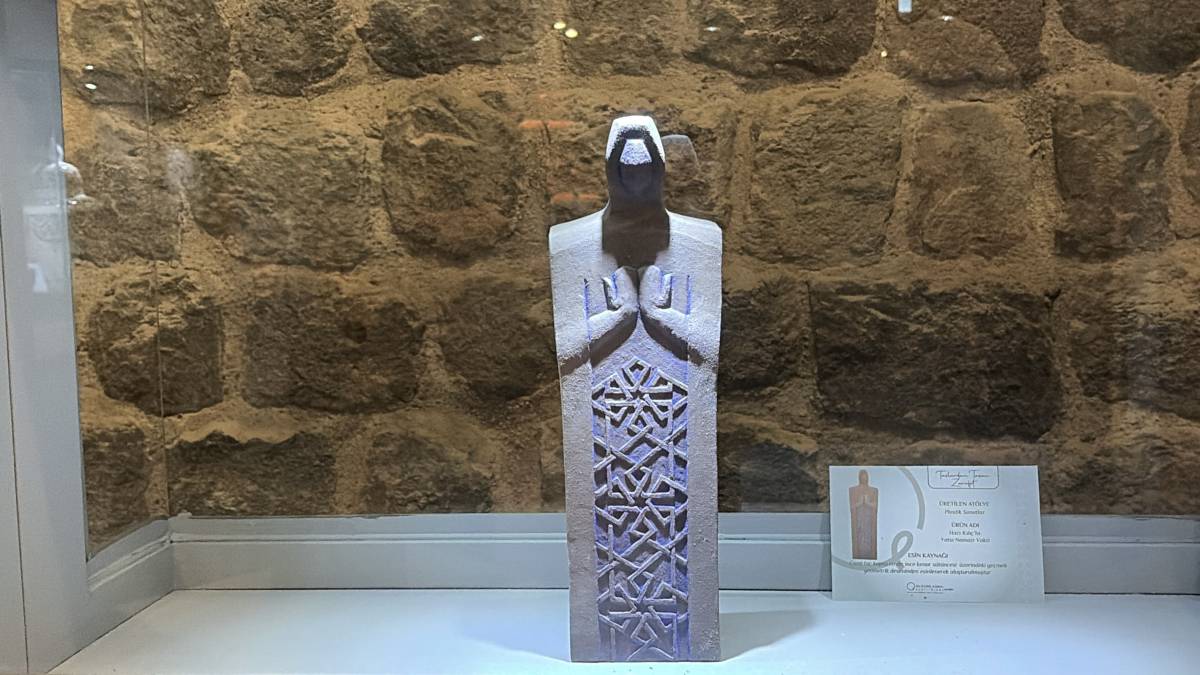 SELÇUKLUNUN TAŞ İŞÇİLİĞİ SANAT ESERLERİNE YANSIDI