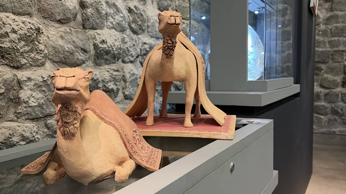 SELÇUKLUNUN TAŞ İŞÇİLİĞİ SANAT ESERLERİNE YANSIDI