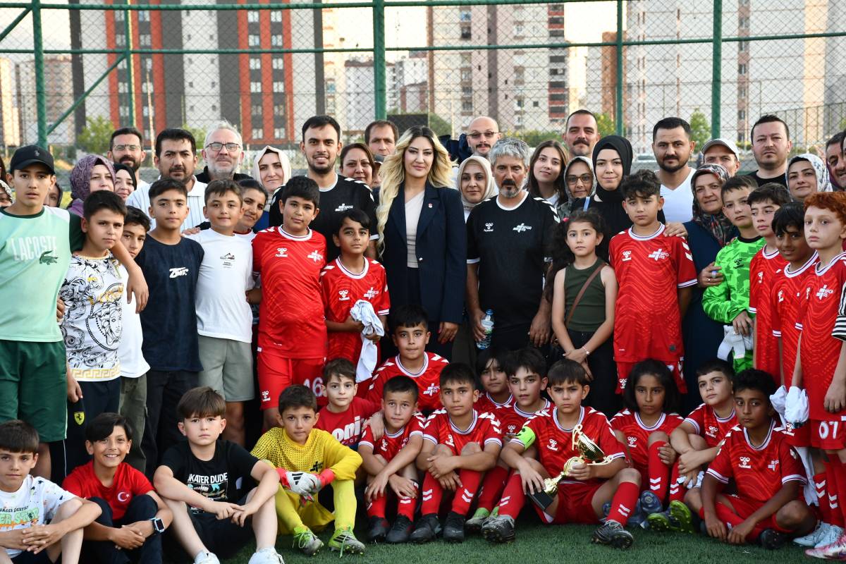 ŞAMPİYON MELİKGAZİ BELEDİYESPOR OLDU
