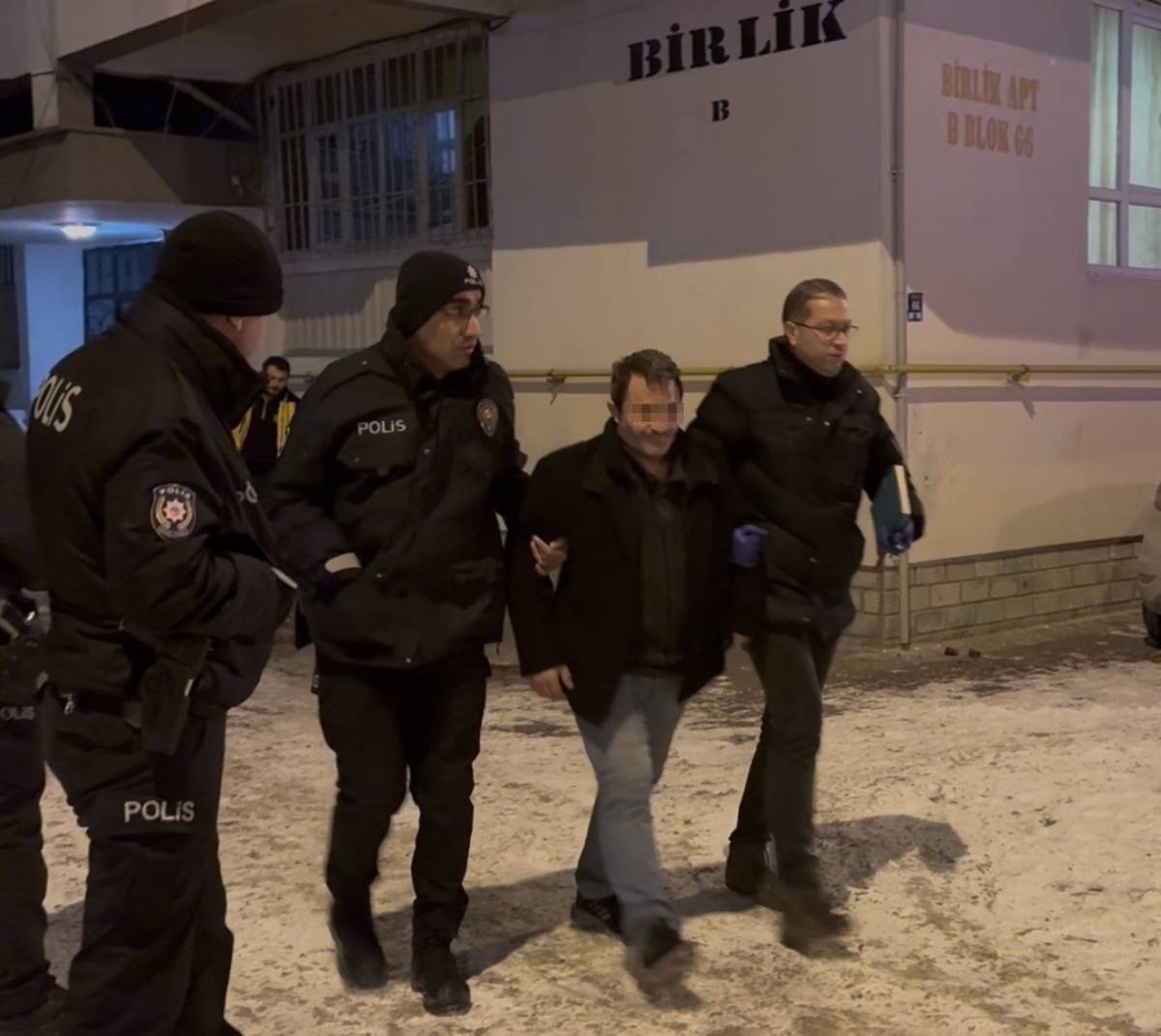 KAYSERİ'DE BIÇAKLI CİNAYETE MÜEBBET HAPİS