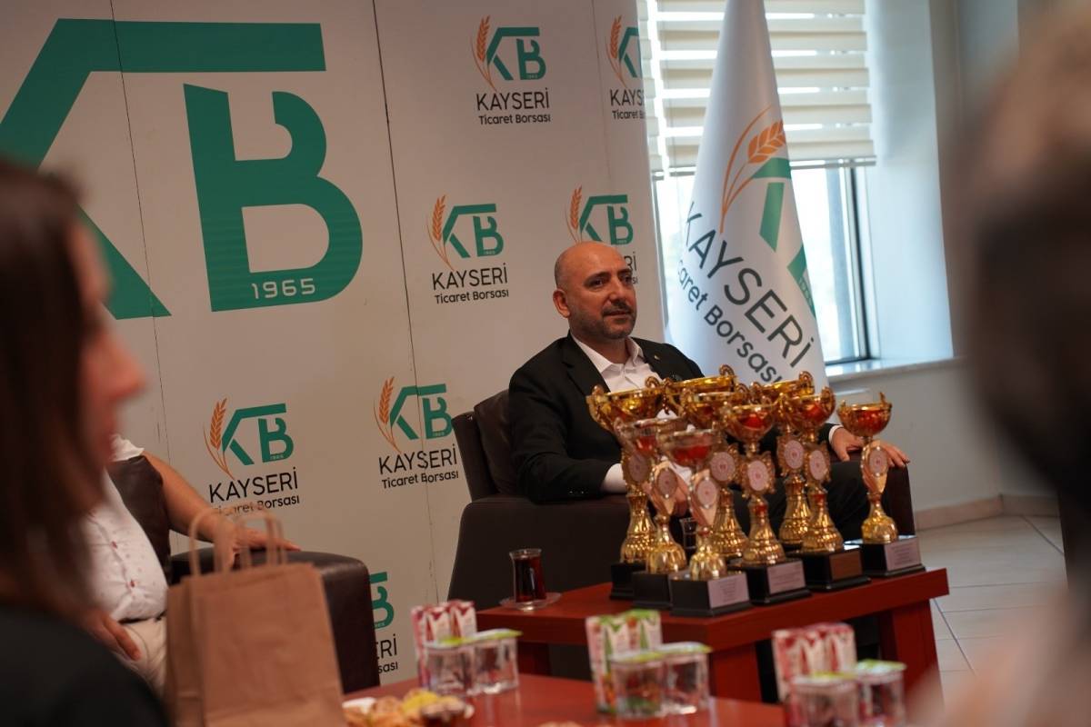 KTB ERVA SPOR OKULU SPORCULARINDAN BAĞLAMIŞ'A ZİYARET