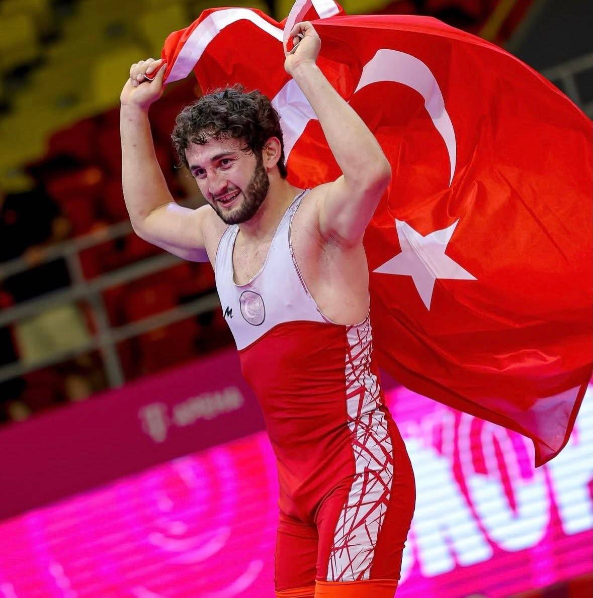 SALİH YUSUF YAZICI AVRUPA ŞAMPİYONU OLDU