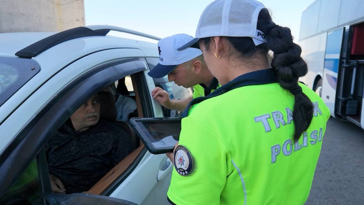 OTOBÜS KAZASI KAMERADA