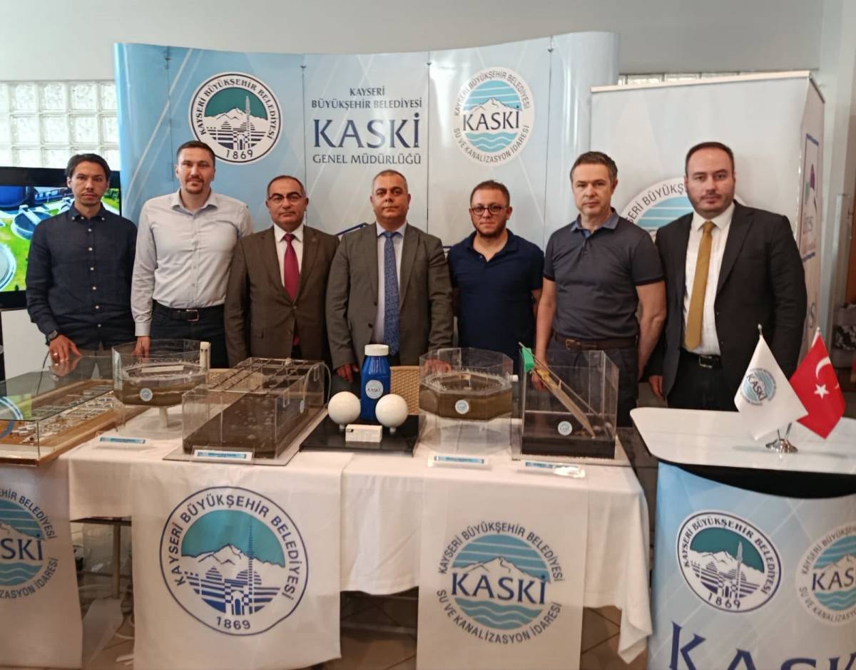 KAYSERİ BÜYÜKŞEHİR’E TEŞEKKÜR PLAKETİ
