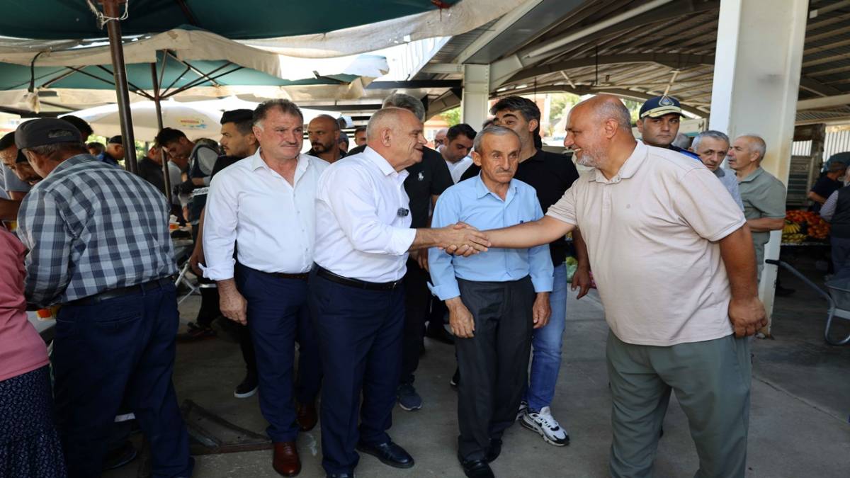 ÖZTÜRK ESNAF VE VATANDAŞLARLA BULUŞTU
